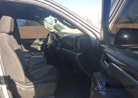 2024 Chevrolet Silverado 1500 4Wd Short Bed Lt from USA, damaged, VIN 3GCPDDEK9RG261432